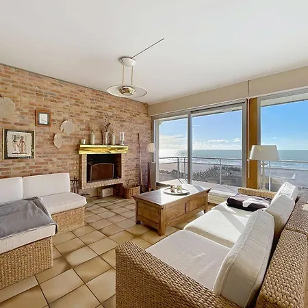 Bord De Avec Jardin Et Wifi Gratuit - Fr-1-361-76 * Saint-Pair-sur-Mer