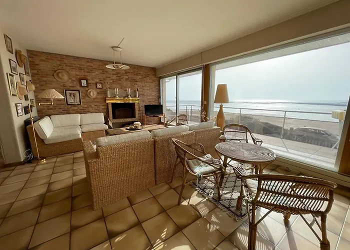 Bord De Avec Jardin Et Wifi Gratuit - Fr-1-361-76 *