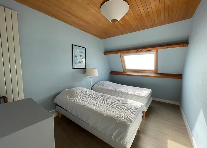 Bord De Avec Jardin Et Wifi Gratuit - Fr-1-361-76 * Saint-Pair-sur-Mer