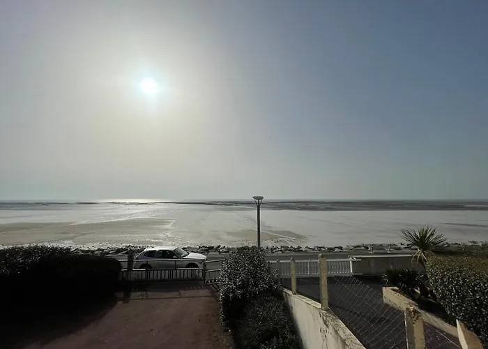 Bord De Avec Jardin Et Wifi Gratuit - Fr-1-361-76 * Saint-Pair-sur-Mer