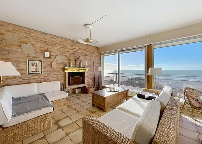 Bord De Avec Jardin Et Wifi Gratuit - Fr-1-361-76 * Saint-Pair-sur-Mer