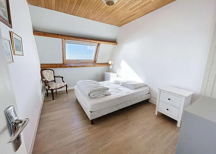 Bord De Avec Jardin Et Wifi Gratuit - Fr-1-361-76 Tatil Evi Saint-Pair-sur-Mer