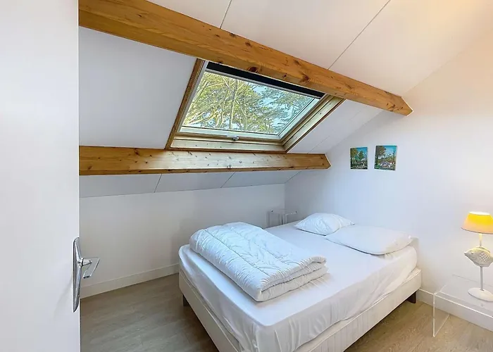 Tatil Evi Bord De Avec Jardin Et Wifi Gratuit - Fr-1-361-76 *